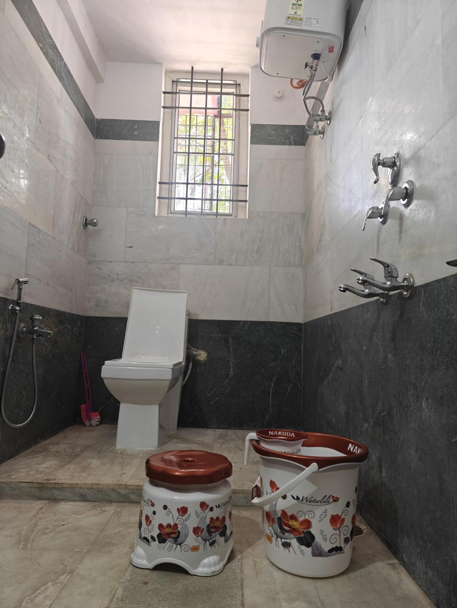 Sindhu - Premium 2 Bhk Rmv Ii Stage Apartment