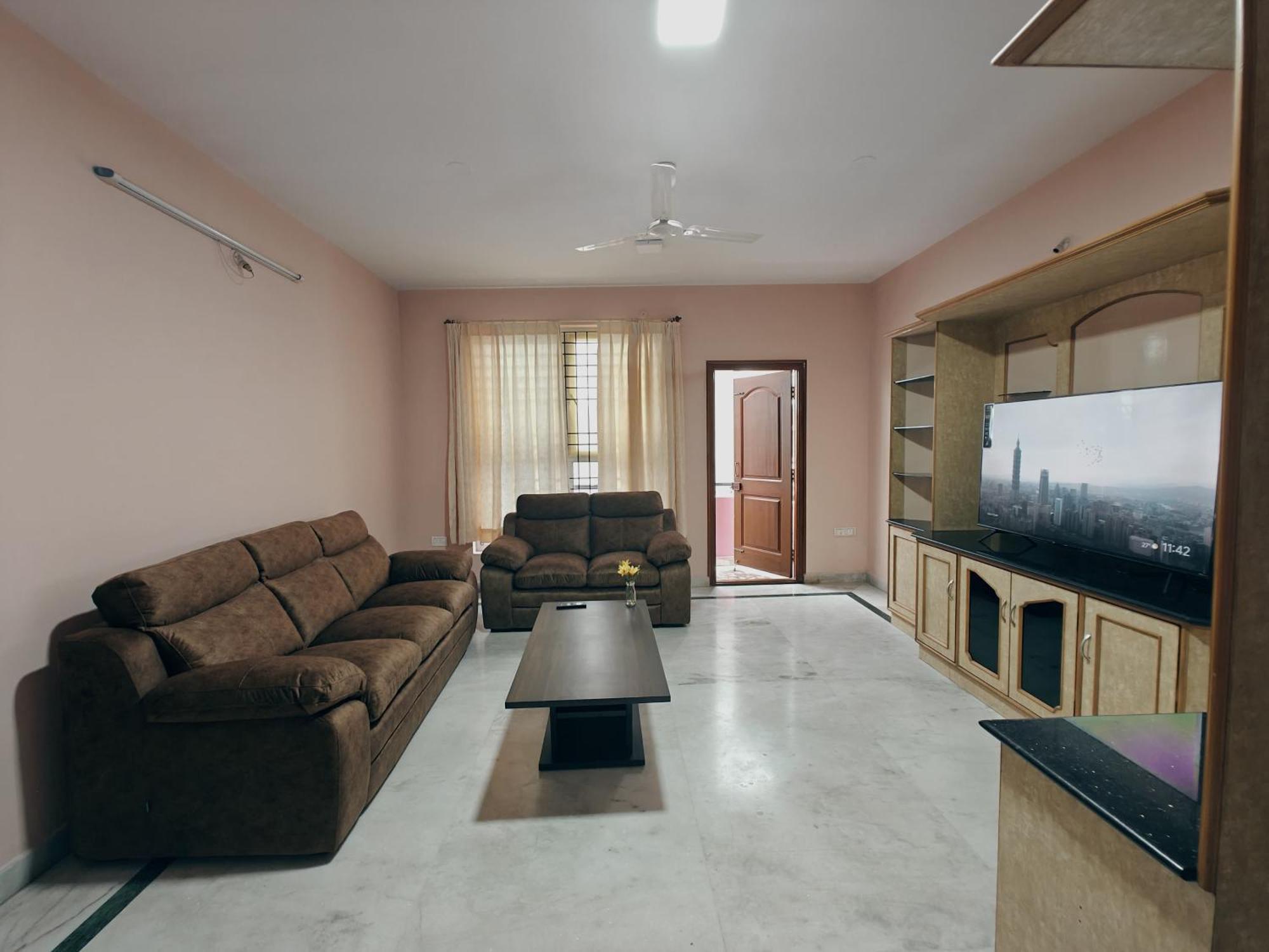 Sindhu - Premium 2 Bhk Rmv Ii Stage Apartment Bangalore